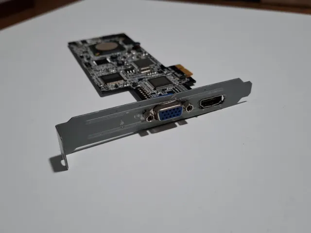 Capturadora de video interna AVerMedia C127