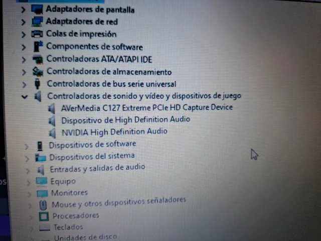 Capturadora de video interna AVerMedia C127