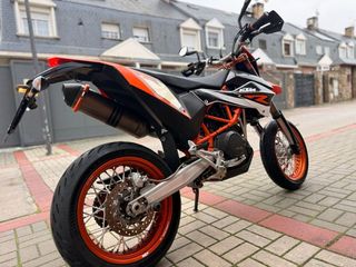 KTM 690 SMC-R 2013 Supermotard