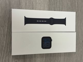 Apple Watch SE 3 GPS 44mm medianoche