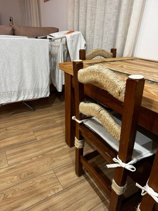 Mesa de madera estilo argentino Madera argentina
