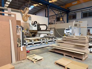 Se necesita operario para cnc homag en Granada