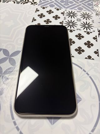 iPhone 11 Plata