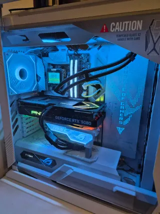 PC Gaming RTX 5080, i7 14700KF, DDR5 32GB
