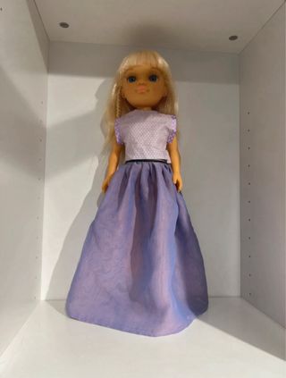 Lote Nancy y Ropa Muñeca