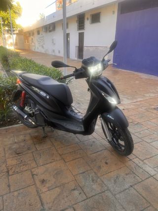 Piaggio Medley S 125 ABS 2024 Negra