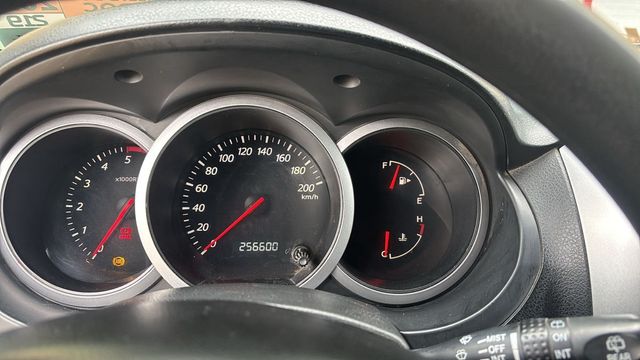 Suzuki Grand Vitara 2005