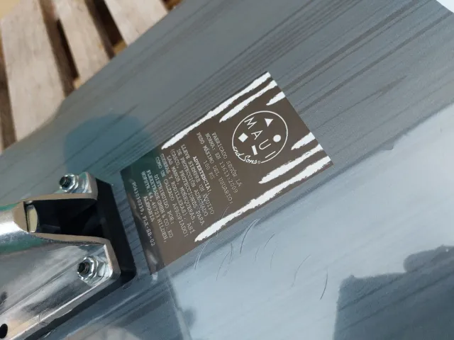 Skate NUEVO Maui and Sons