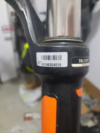 Horquillas BTT Rock Shox XC-30 29"/INDY C 26"