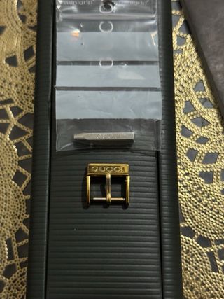 Reloj Gucci Dorado Correa Marrón
