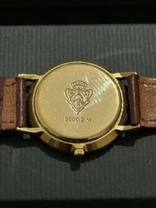 Reloj Gucci Dorado Correa Marrón