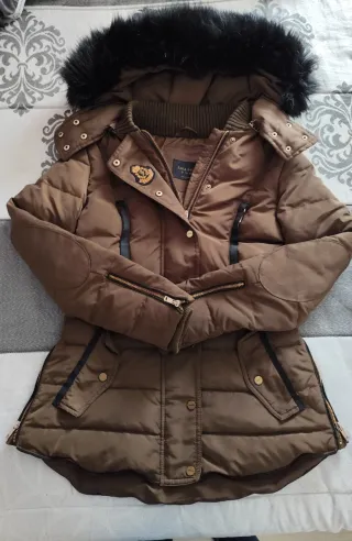 Cazadora Zara con Capucha desmontable