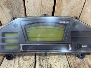 CUADRO INSTRUMENTOS SUZUKI BURGMAN 650 2003