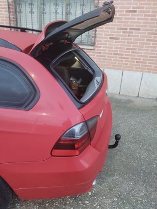 BMW 320d TOURING e90