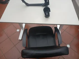 Escritorio blanco metálico+sea +brazo ordenador