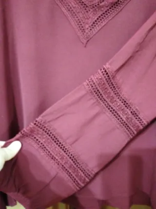 Blusa de Shein color burdeos, talla L