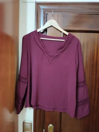 Blusa de Shein color burdeos, talla L