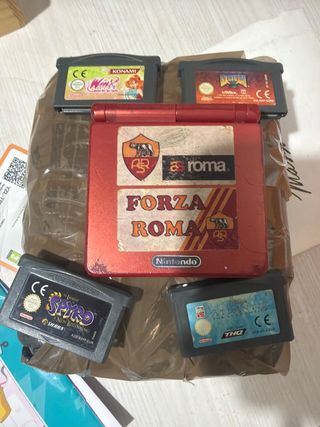 Nintendo Game Boy Advance SP Rossa + 4 Giochi