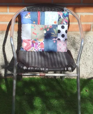 Cuscini cuciti a mano, per sedie, pallet, divano