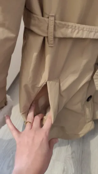 Gabardina Mango Beige con Cinturón