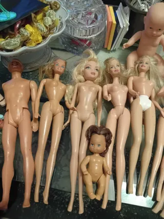 Lotto Bambole Barbie e Ken