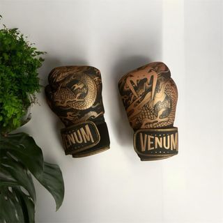 Guantes Boxeo Venum Dragón Dorado 12 onzas
