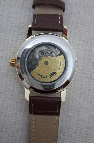 Relógio Orient Dourado Pulseira Castanha