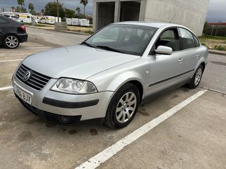 Volkswagen Passat 2002