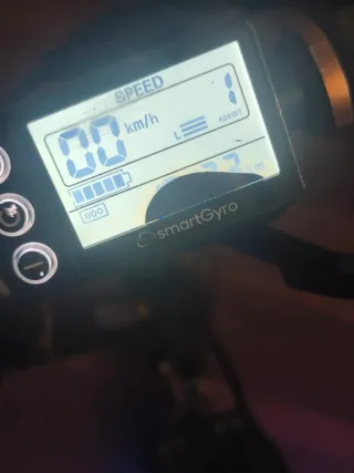 Patinete SmartGyro Rockway Pro tengo factura