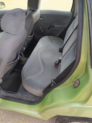 Citroen C3 verde 2002 70cv 1.4