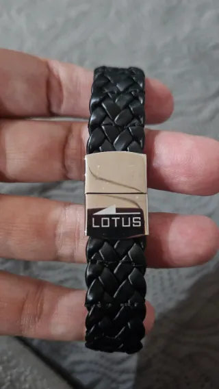 Pulsera trenzada LOTUS Style cuero negro