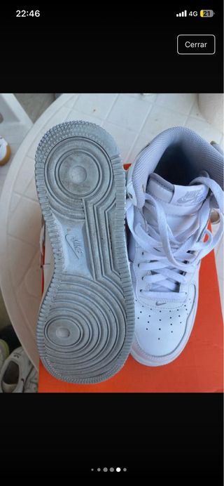 Nike Air Force 1 Mid Blancas y Grises