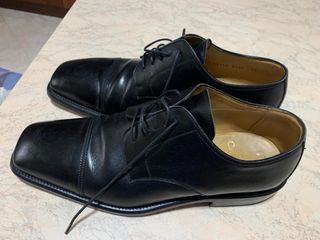 Scarpe eleganti in pelle nera artigianale da uomo