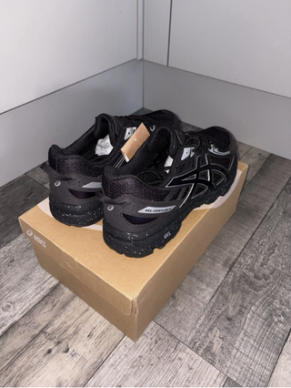 ASICS GEL-VENTURE 6 GS Zapatillas Negro/Gris