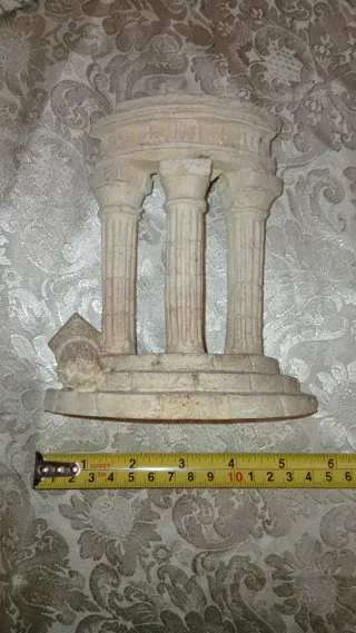 Accessori acquario roccia e piante blu