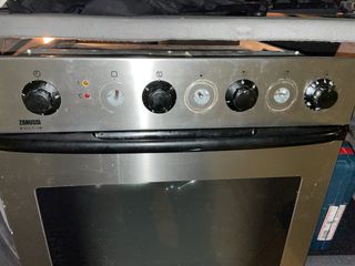 Horno de cocina ZANUSSI