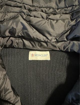 Cárdigan Moncler Negro con Capucha