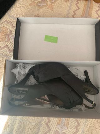 Sandalia de fiesta negra