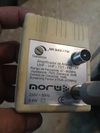 Amplificador de Antena Noru UHF VHF TDT FM TV