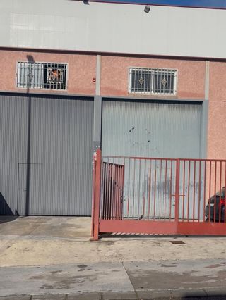Alquiler de nave industrial en Montilla