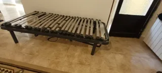 Cama eléctrica articulada