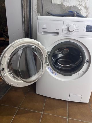 Lavadora Electrolux TimeCare Blanca