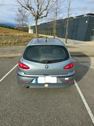 Alfa Romeo 147 2001