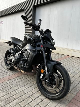 Yamaha MT 09 119cv 8.000km, año 08/2021. 8.450 eur