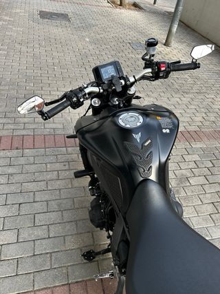 Yamaha MT 09 119cv 8.000km, año 08/2021. 8.450 eur