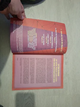 Cómic Spiderman del año 2002.N°1