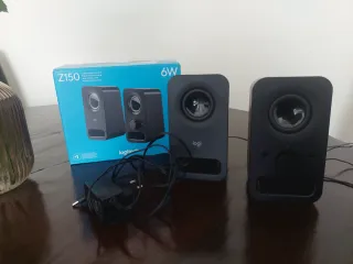 Altavoces Logitech Z150 6W. Aún en garantía.