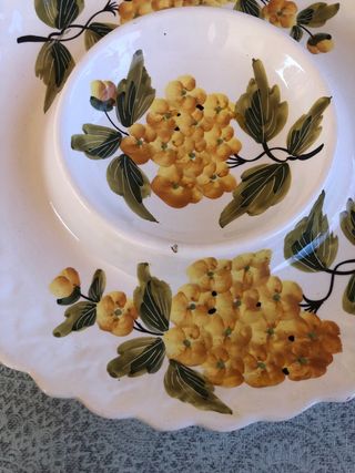 Fuente cerámica vintage flores amarillas