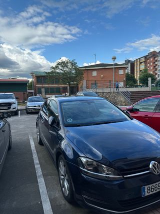 Volkswagen Golf VII 1.6cc 105cv Sport DSG Año 2013