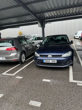 Volkswagen Golf VII 1.6cc 105cv Sport DSG Año 2013